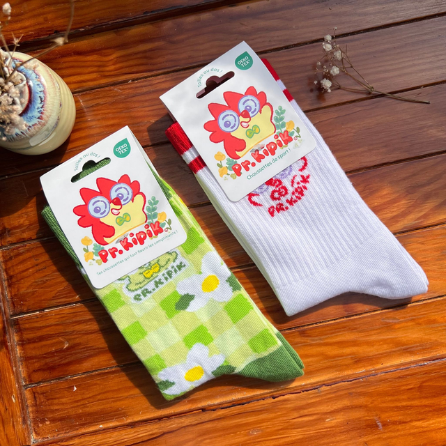* . ✧.* Chaussettes du Pr.Kipik ! * . ✧.*