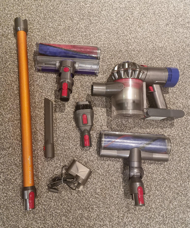 Dyson V8 Absolute Cordless Vacuum  #04