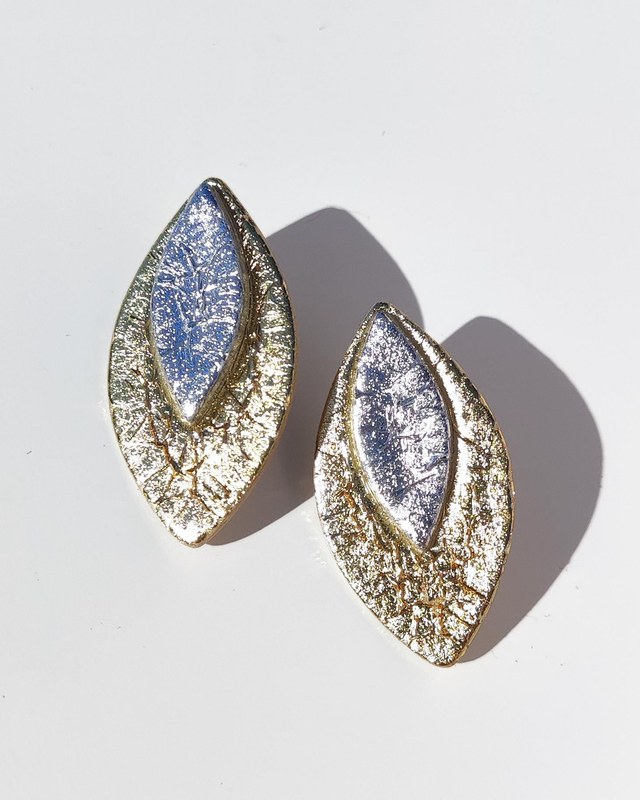 Candela dorado y plateado brillante