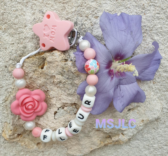 Attache Tétine Grosse Rose