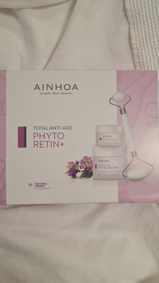 ANTI AGE balíček s BAKUCHIOLom - prírodný retinol s fyto účinkami - krém 50ml + očný krém 15ml + darček masážny valček na tvár VÝPREDAJ