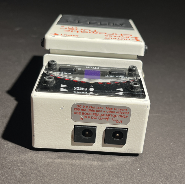 Boss TU-2 Chromatic Pedal Tuner — Rugged 9V Stompbox with ±1¢ Accuracy and Adjustable 410–490 Hz