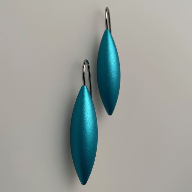 3.230-Ohrhänger Tulpe (d 10 mm)