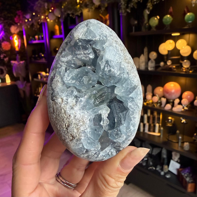 Celestite Egg Geode R53G1