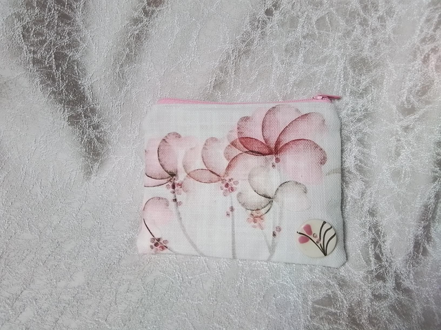 Pink Floral Zipped Purse 