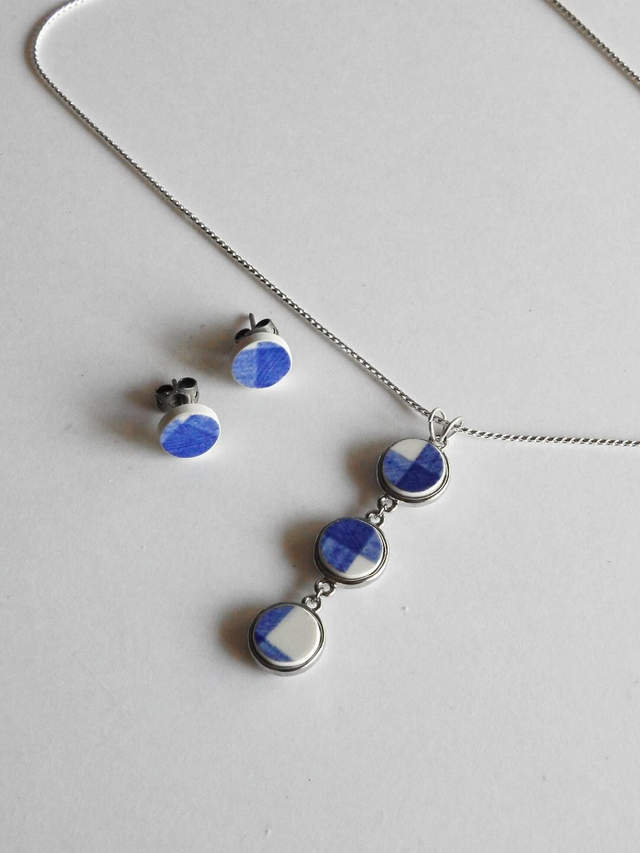 Parure - boucles d&#039;oreilles + pendentif - motif vichy