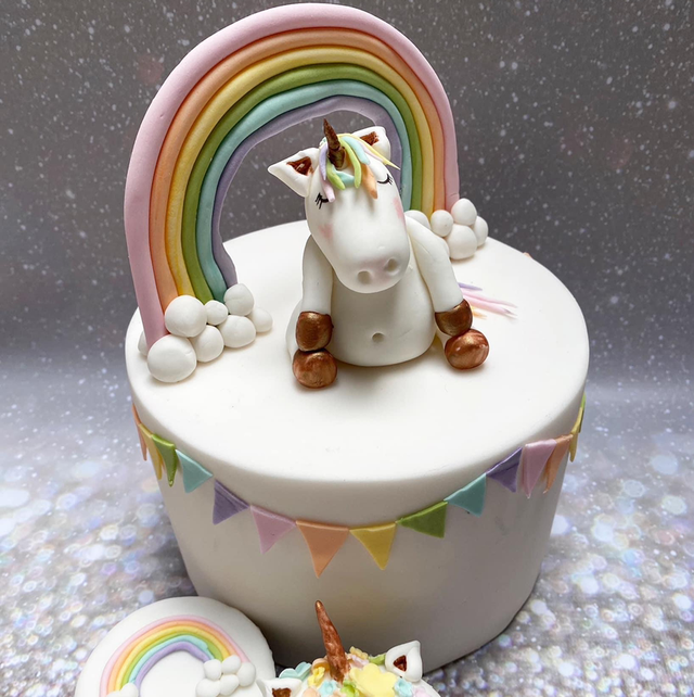 Kids bday - Cake &amp; cupcakes unicorn or Dino