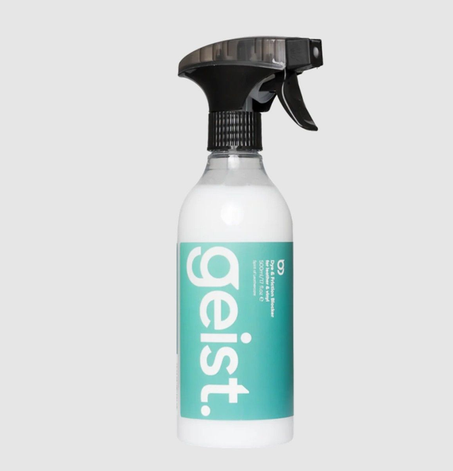 Bloqueur de teinture et de friction pour cuir et vinyle