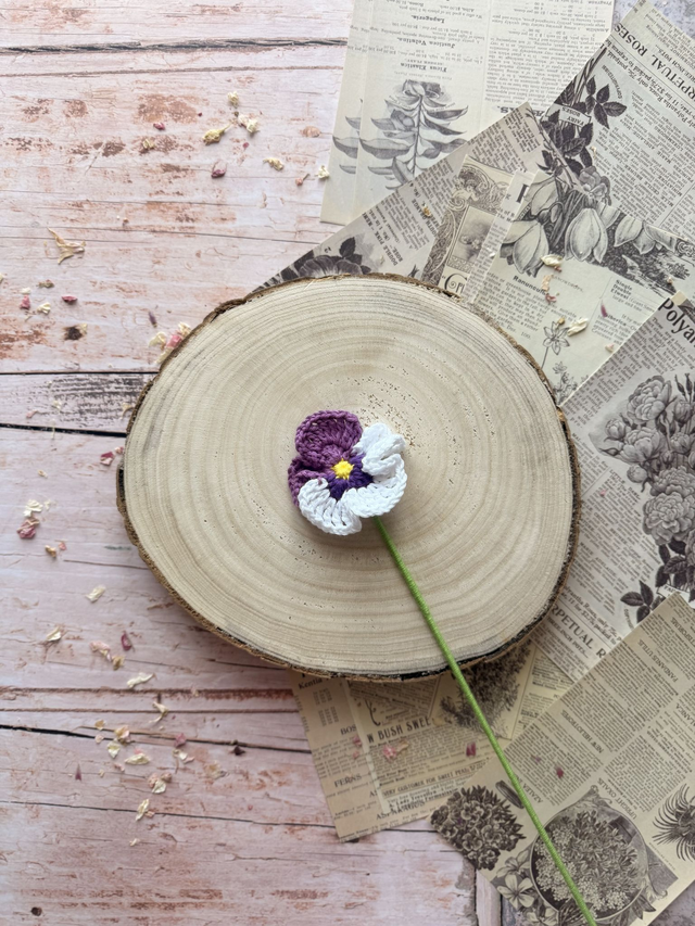 Pensée (personnalisable pour créer votre bouquet)