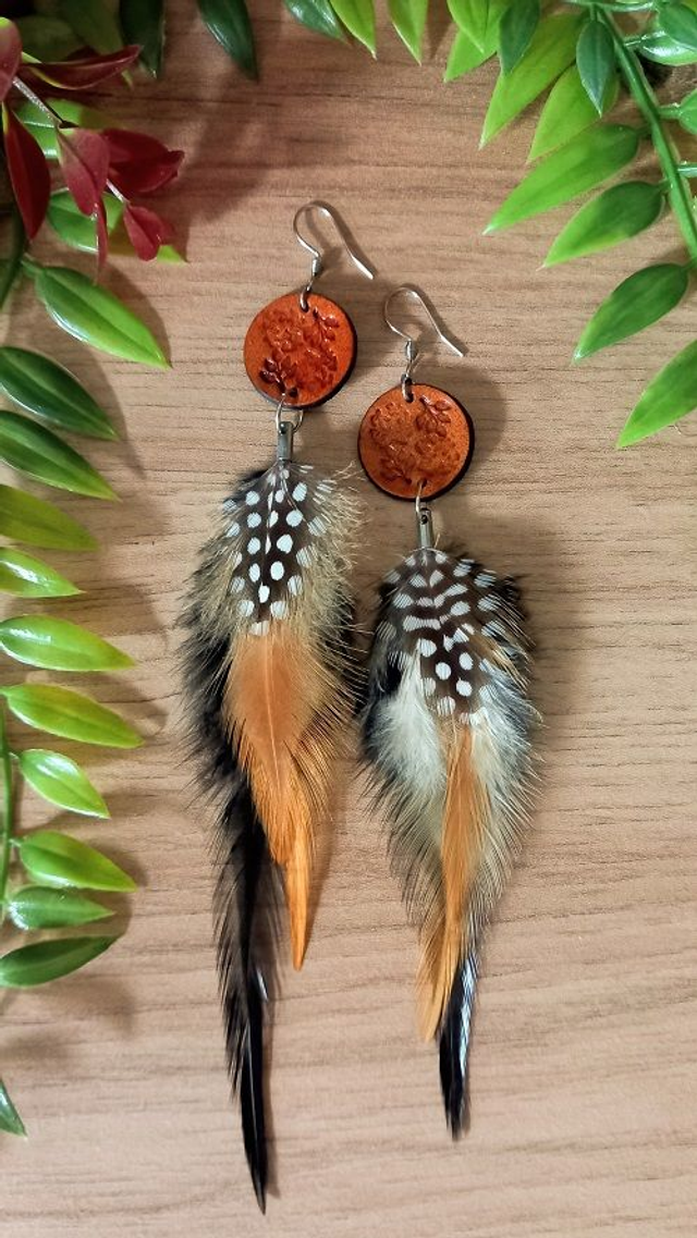 Boucles d&#039;oreilles cuir ethnique dinon