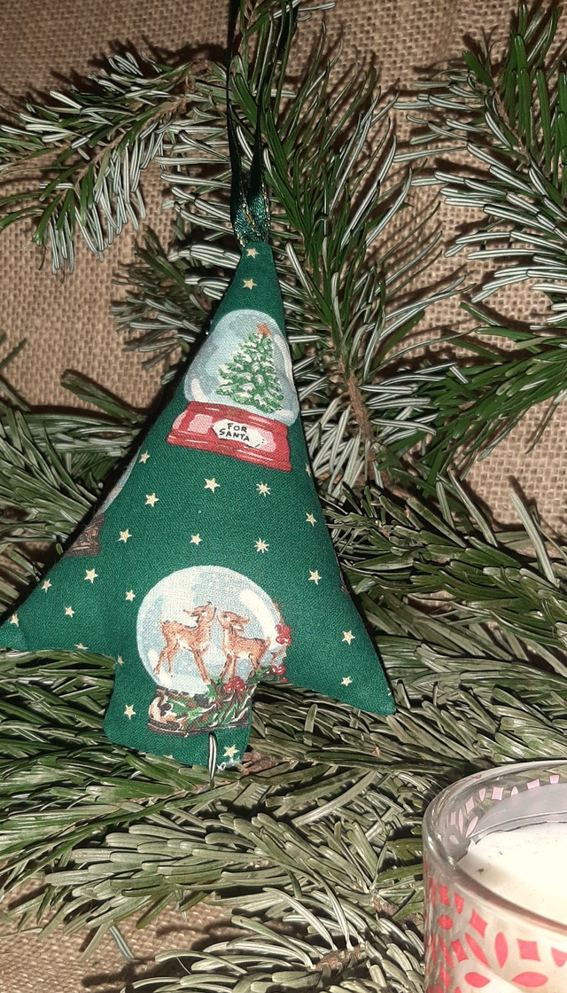 Iliana - Décoration de noël - sapin