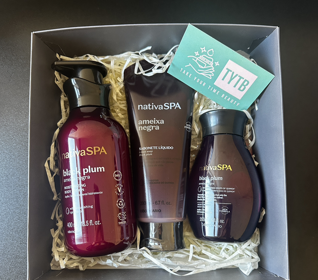 Black Plum Gift Set 2