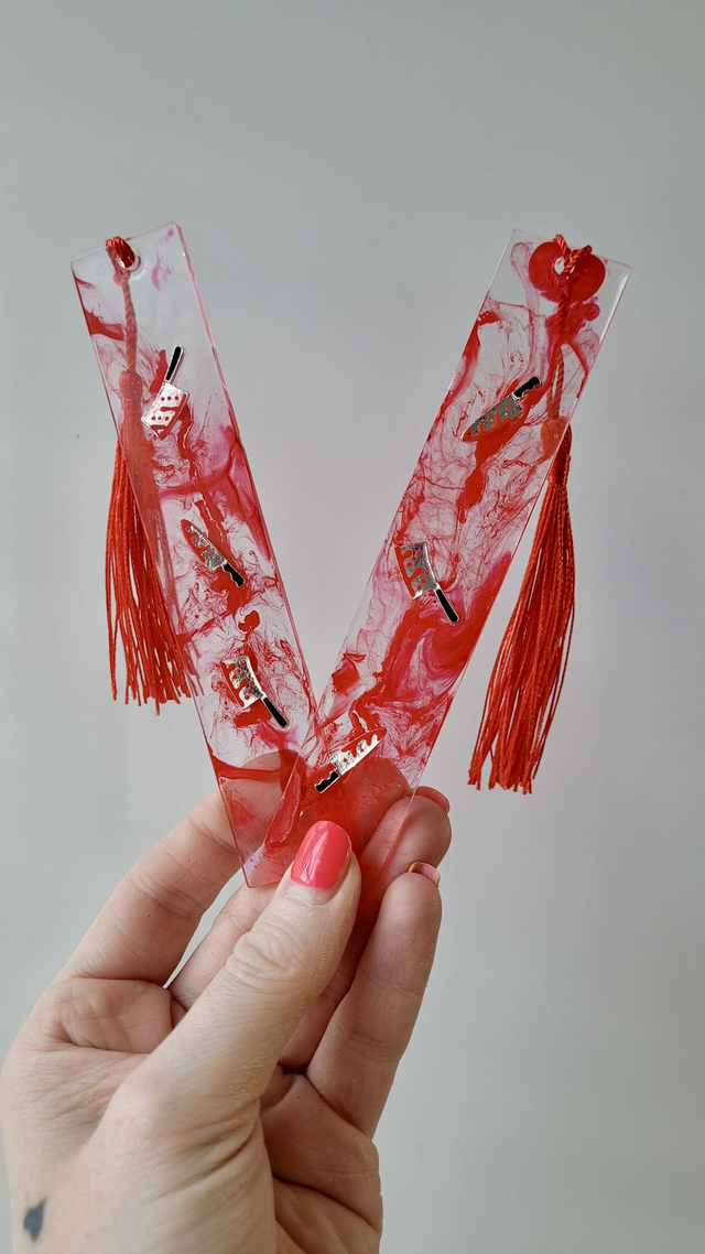 Bloody Knives Bloody Horror Bookmarks with Mini Knife Charms
