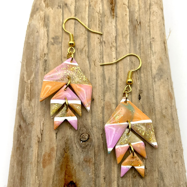 Arrow dangles 