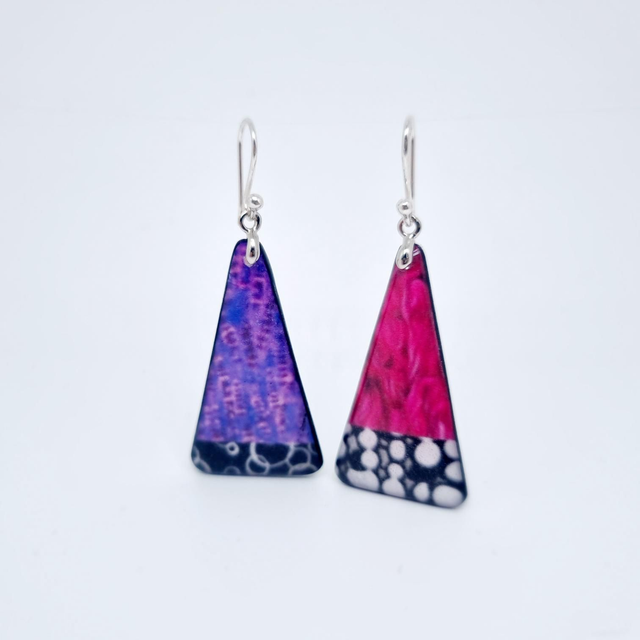 Boucles d&#039;oreilles violine parme magenta