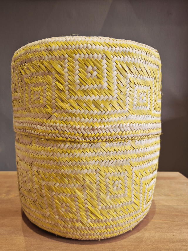 Panier en palmier naturel et jaune – Fait main à Oaxaca