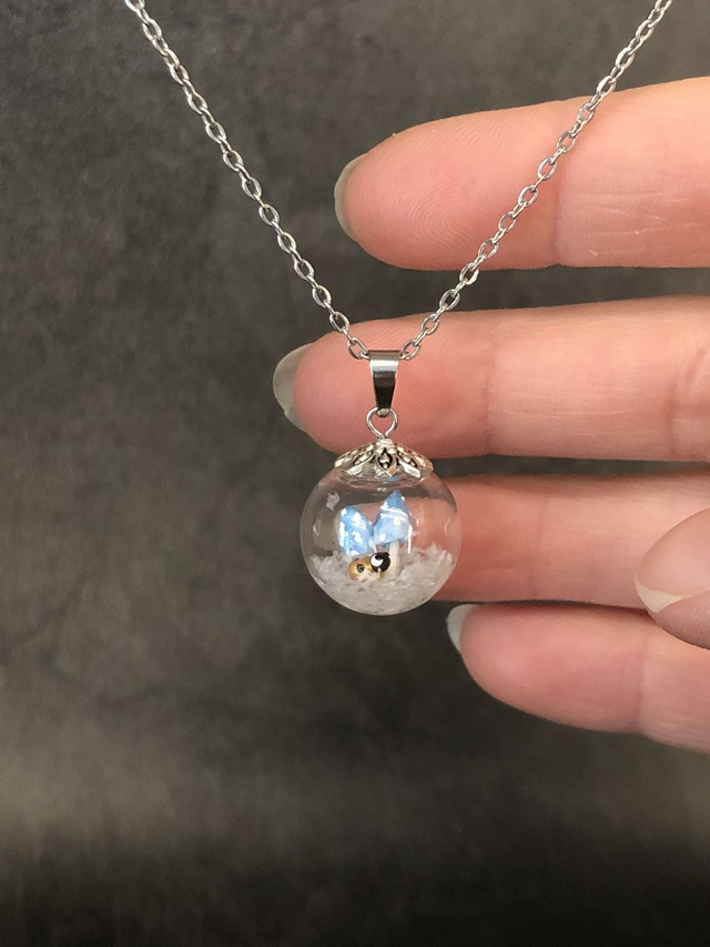 Pendentif bulle givrée amanites et coccinelle doré