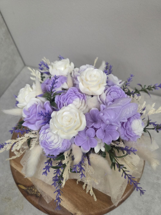 Bouquet fondant iris lavande 