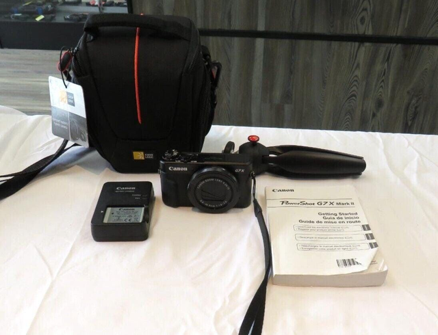 CANON POWERSHOT G7X Mark II Digital Camera W/ Manual, Batteries &amp; Charger
