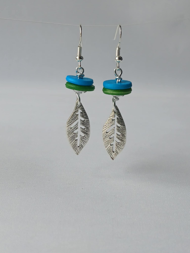Blue &amp; Green Earring with Leaf