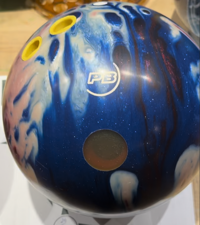 Bowling Ball Löcher füllen