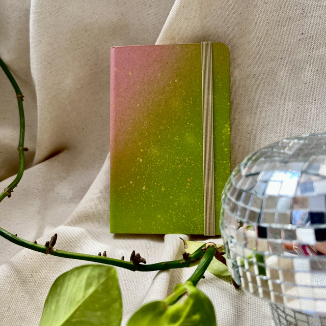 2025 |  Hardcover 14 x 9 | 03