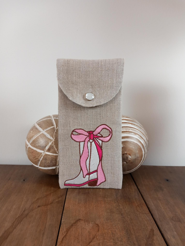 Étui à lunettes ou pochette téléphone lin brodé "Botte rose"