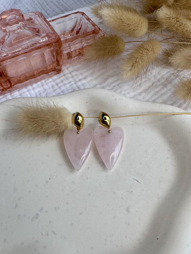 Boucles d&#039;oreilles &quot;Porte bonheur&quot; QUARTZ ROSE.