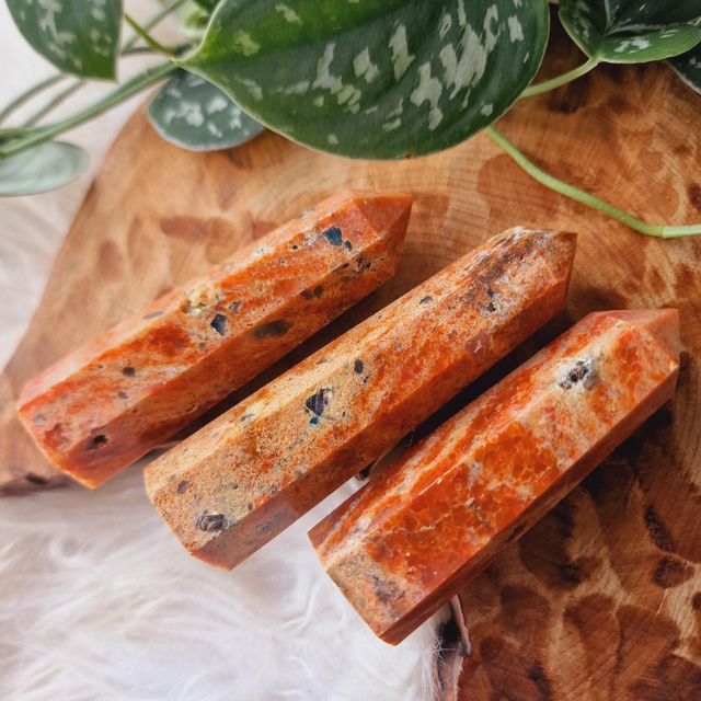 Sunstone and Blue Apatite Point - -6Sided 