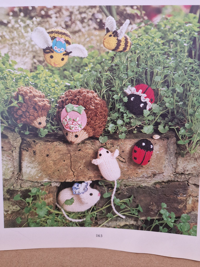 Mamas and Babes knitting Patterns