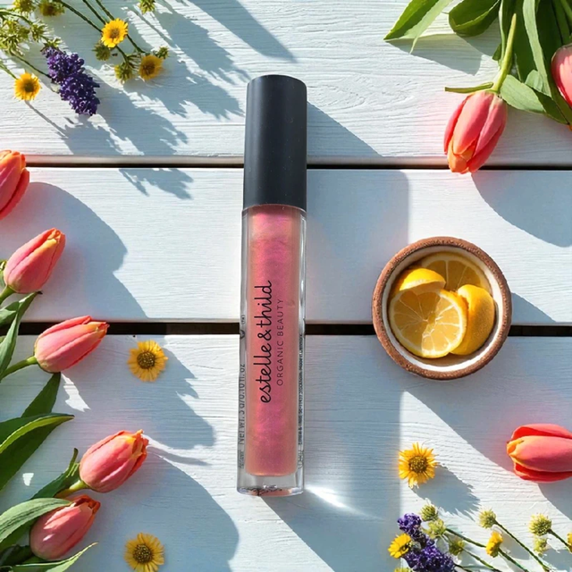 Gloss (Estelle and Thild)