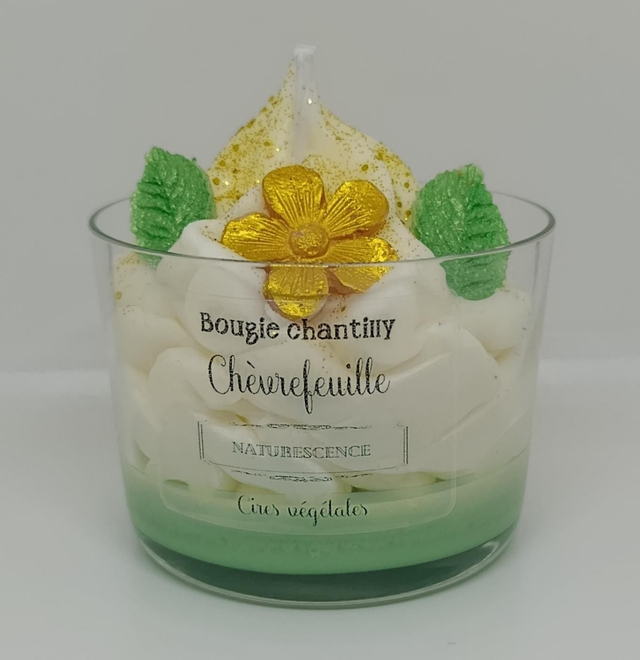 Bougie chantilly parfumée Chèvrefeuille 