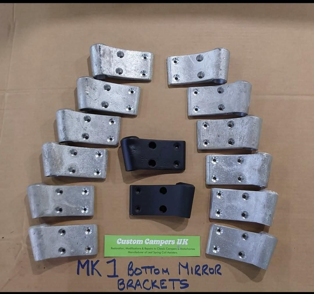 Bottom mirror bracket OS 