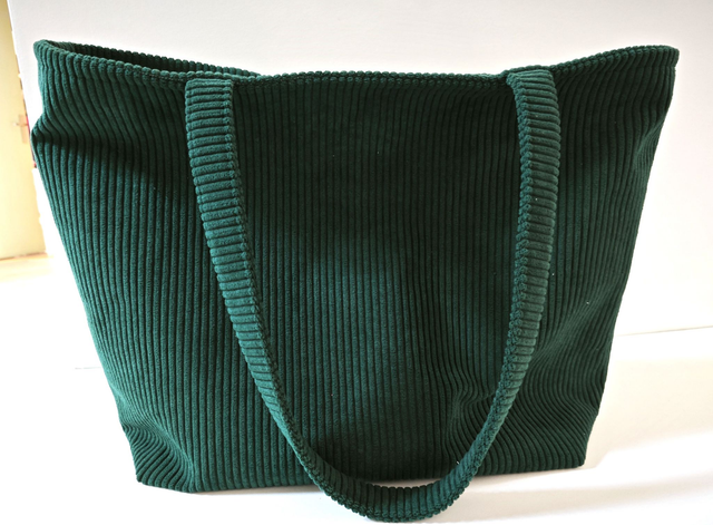 Sac velours vert Modèle Angélique
