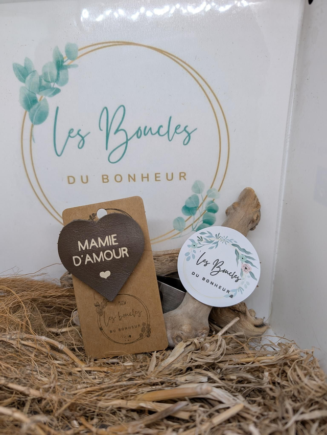 Broche personnalisée Mamie d'amour br044