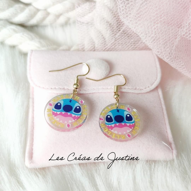 Boucles d&#039;oreilles Stitch 