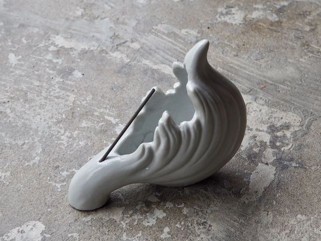 Kutani Incense Holder MEBUKI