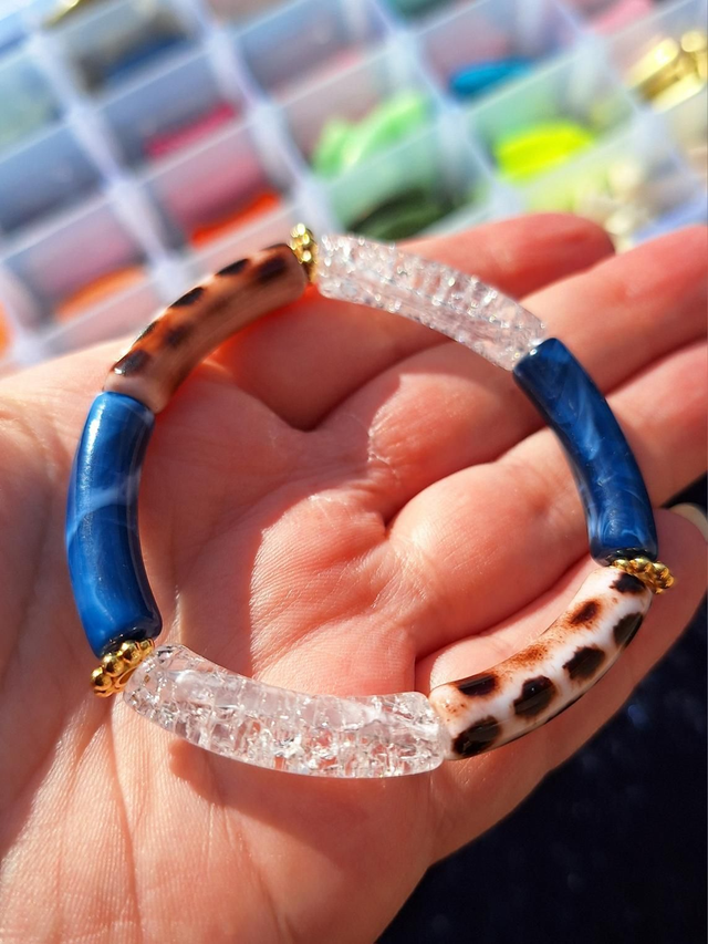 Bracelet Scarlett - 🐆🤍💙(avec perles rondelles)