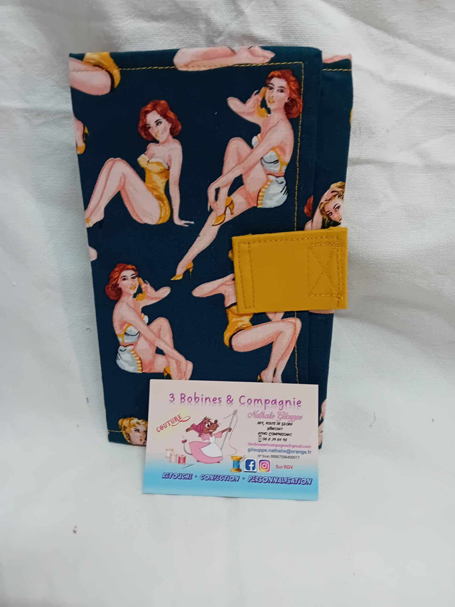 porte document véhicule "pin-up"
