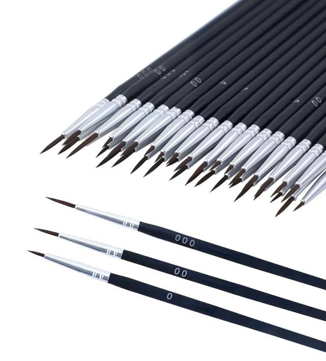 Pinceaux pour loisirs créatifs – choix du modèle/format dans le menu déroulant