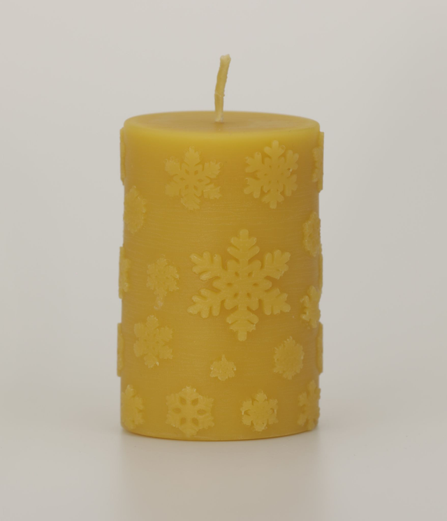 Snowflakes Pillar 