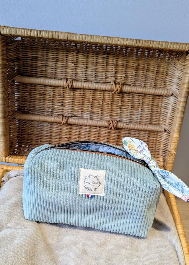 Trousse en velours 