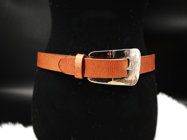 Roxane, ceinture de taille réglable en cuir
