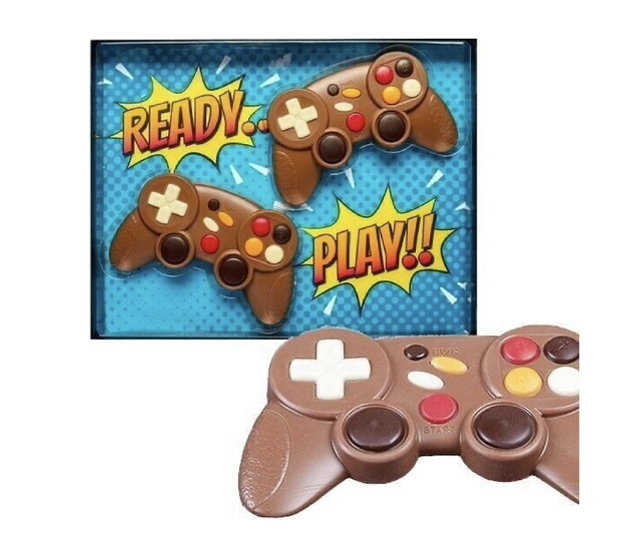 COFFRET INSOLITE DOUBLE MANETTE DE JEUX EN CHOCOLAT 