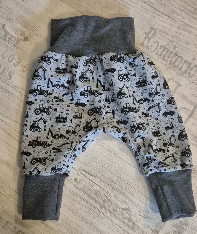 Baby-Pumphose Mitwachshose grau Traktoren, # 74