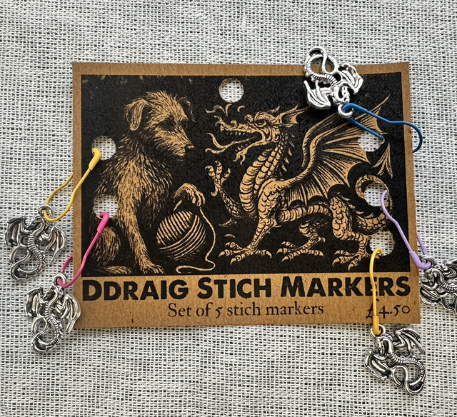 Ddraig stitch markers
