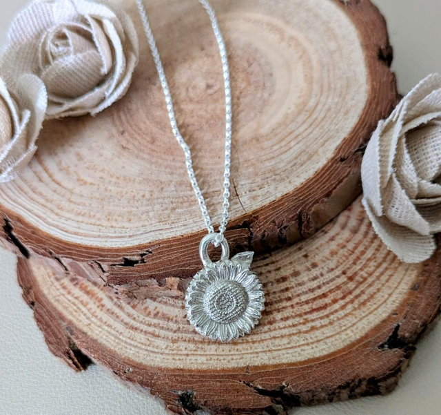Sunflower pendant 