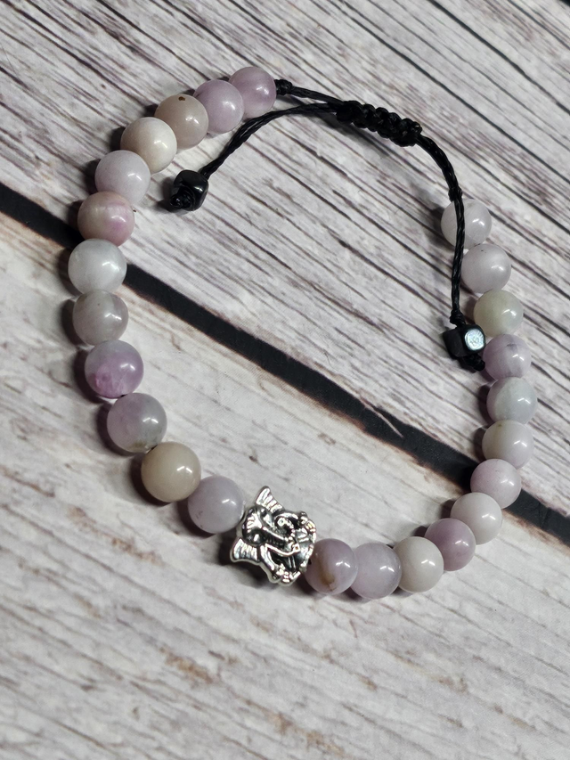 Bracelet Kunzite 6 mm – Macramé Ajustable