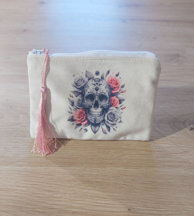 Petite pochette tête de mort