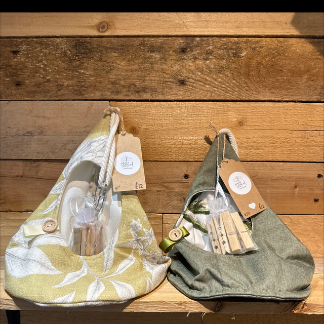 Hanging Pod/Peg Bags 